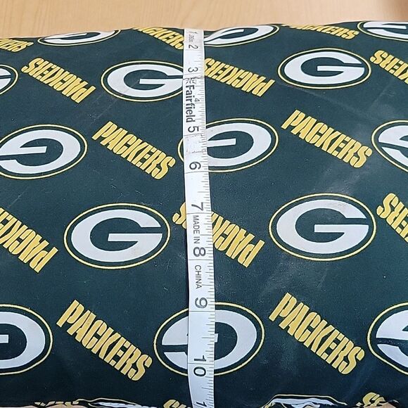 Green Bay Packers Pillow, Socks, And Slippers - Picture 8 of 9